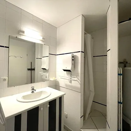 Confortable Avec Balcon Et Parking A Vieux-boucau - Fr-1-379-175 * 布科·莱斯白老城