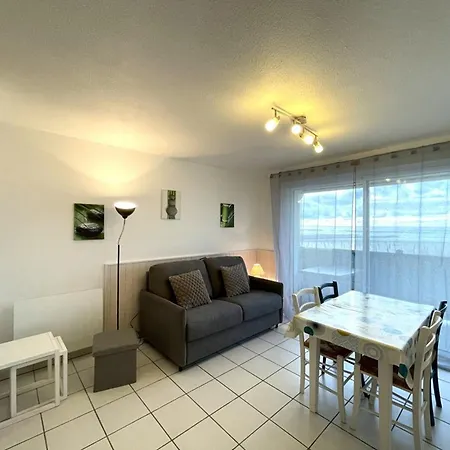 Confortable Avec Balcon Et Parking A Vieux-boucau - Fr-1-379-175 *